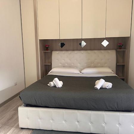 Mirahouse Lägenhet Lido di Ostia Exteriör bild